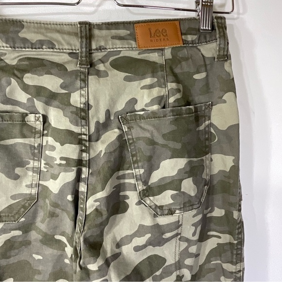 Lee Riders Ankle Pants Camouflage Camo Khaki Green Cargo Size 6 - Picture 4 of 9